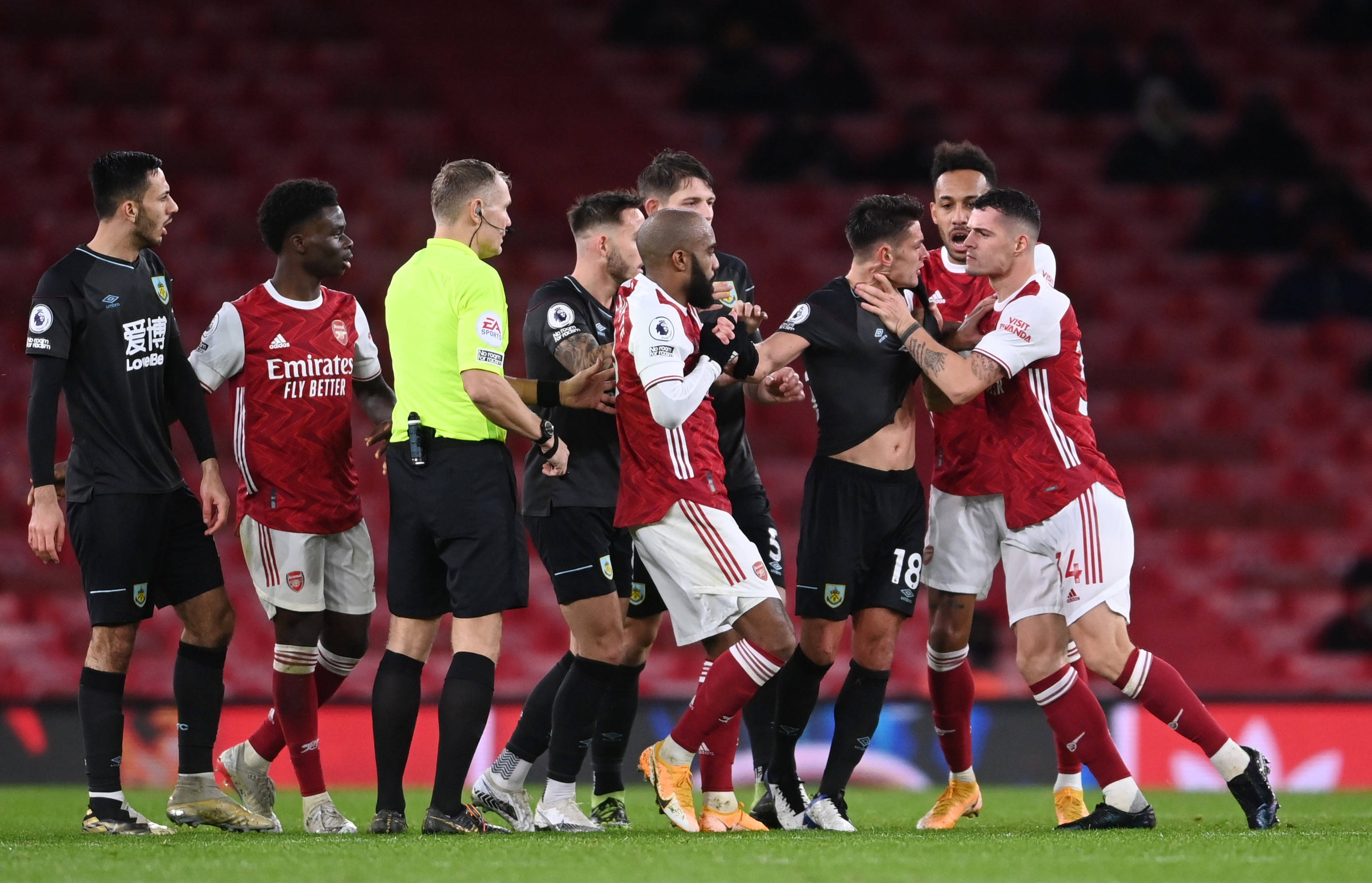 卡雷拉斯被 卡雷拉斯被